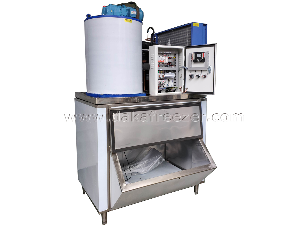 大卡片冰機(jī)  日產(chǎn)冰量3噸